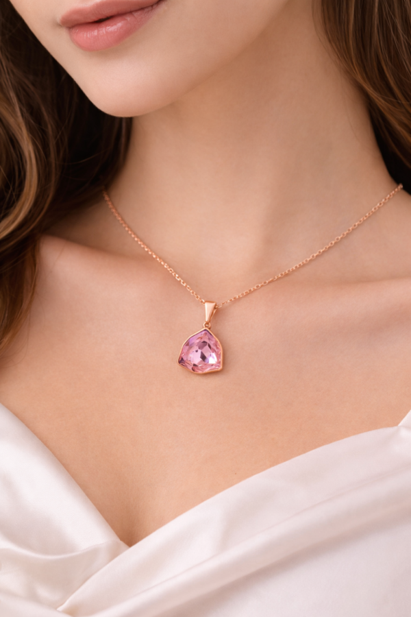 Collar Rosa Glam Gold Plated